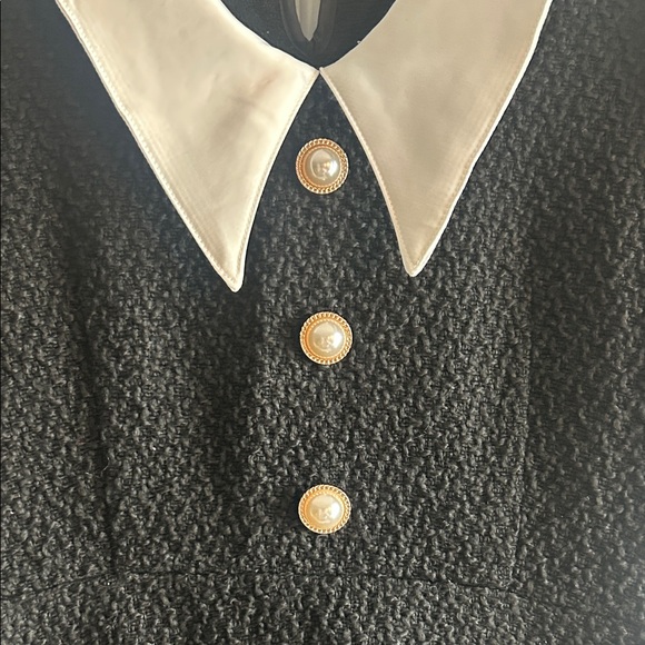 Classic Black Dress with White Collar - Picture 6 of 16